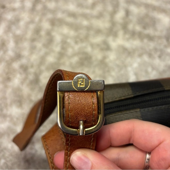 Fendi Vintage Pequin Crossbody Bag - Picture 12 of 16